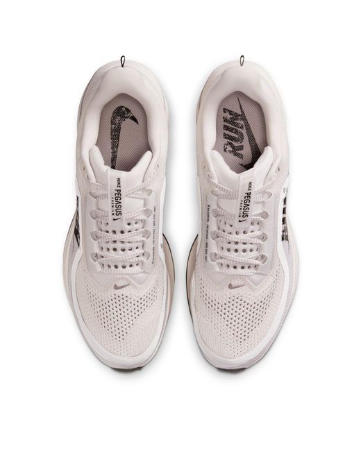 Nike White Pegasus Premium 41S Running Shoes for men