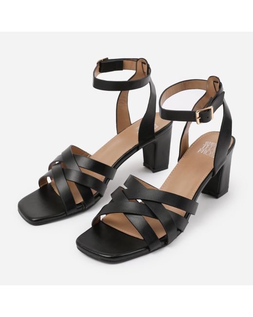 Where's That From Black Ariela Flat Sandals