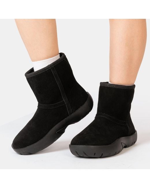 Golddigga Black Snug Classic Slip On Ankle Boots