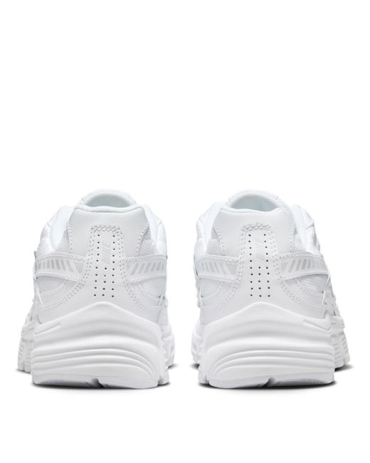 Nike White Initiator Running Shoe