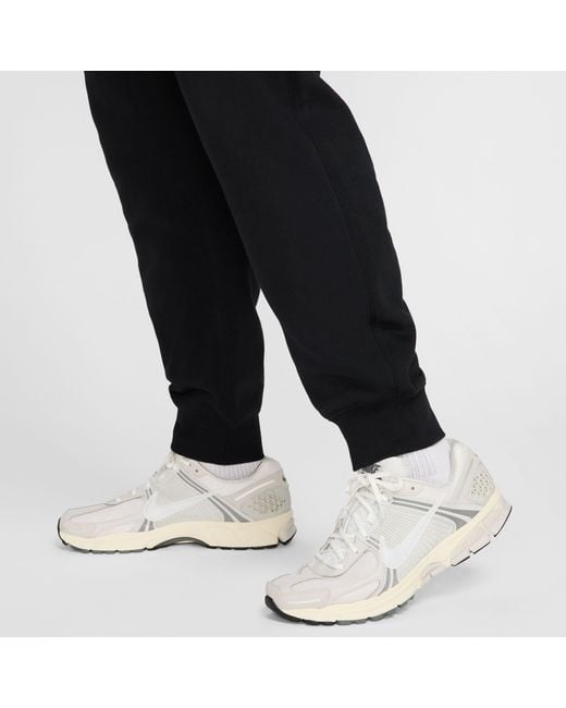 Nike Black Sportswear Club Fleece Jogging Pants for men
