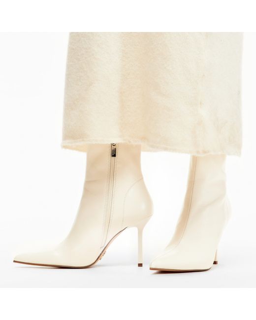 Steve Madden White Stiletto Heel Ankle Boots With Almond Toe