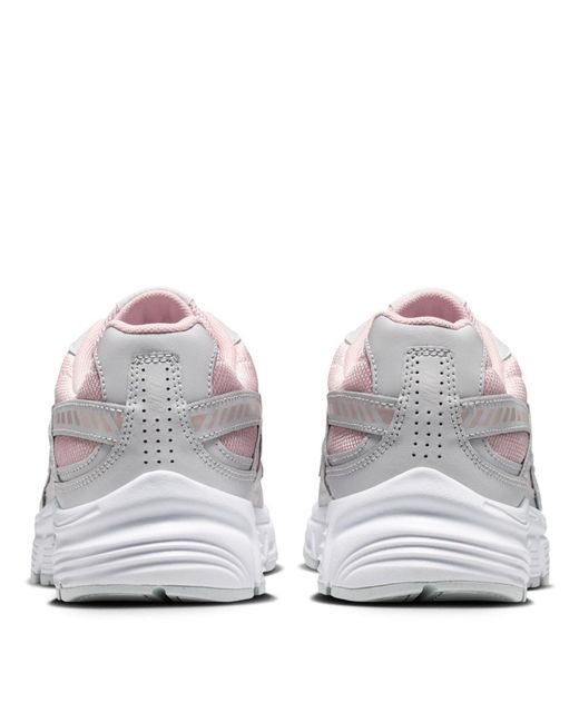 Nike Gray Initiator Running Shoe