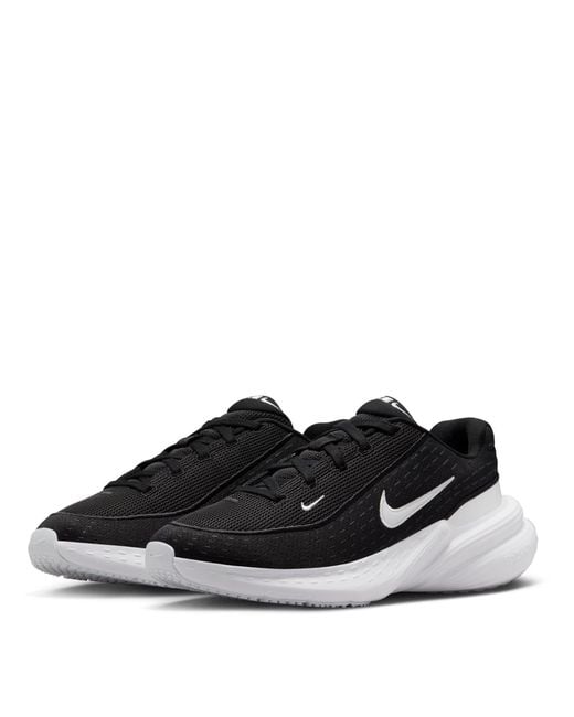 Nike Black Uplift Sc Runners