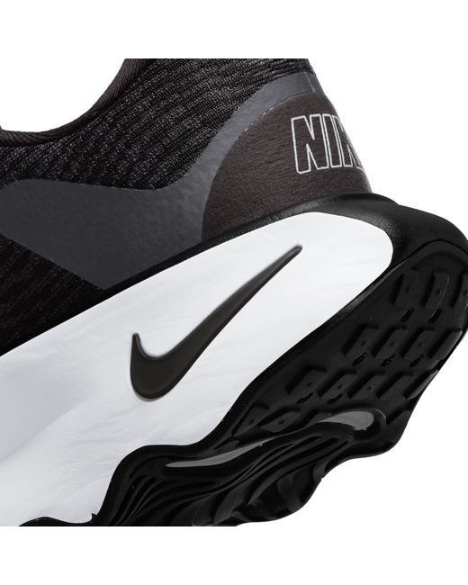 Nike Black Motiva Walking Shoes for men