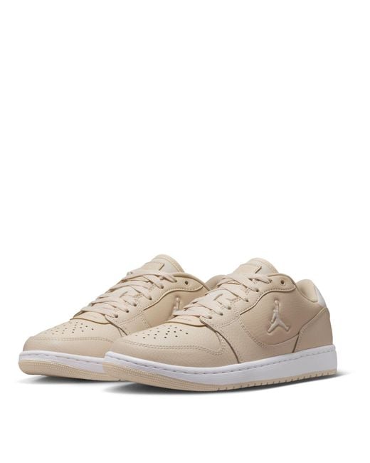 Nike Gray Low-Top Trainers