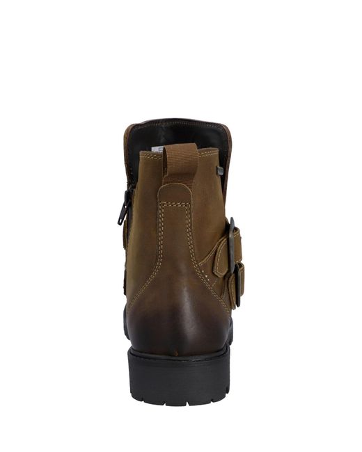 Hunter Brown Ness Ankle Boot