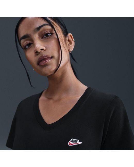 Nike Black Club V T-Shirt