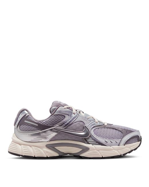 Nike Gray V5 Rnr Shoes for men