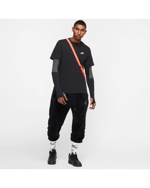 Nike Black Sportswear Club T-Shirt for men