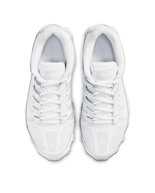 Nike White Reax 8 Tr Workout Shoes for men