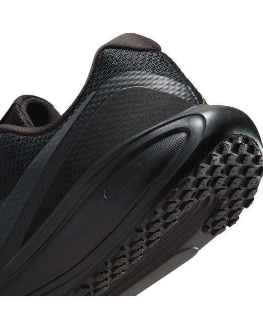Nike Black Revolution 8 Road Running Shoes