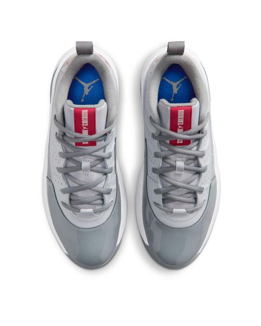 Nike Gray Aj Max Aura 7 Shoes for men