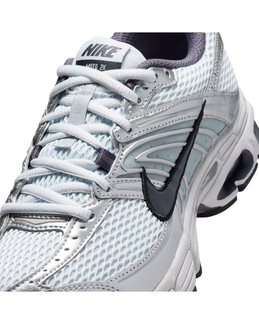 Nike Gray Air Max Moto 2K