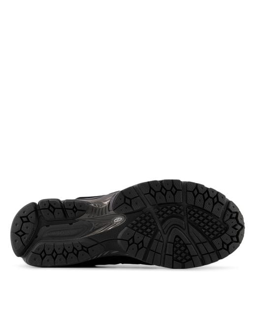 New Balance Black Nb 2002 for men