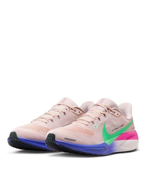 Nike Green Pegasus 41 Road Running Shoes for men