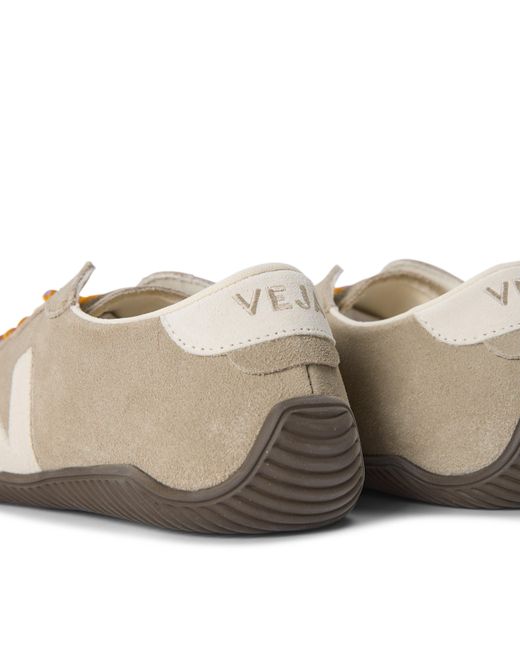 Veja Brown Jitsu Low-Top Trainers
