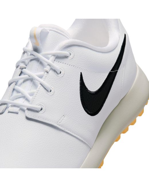 Nike White Spikeless Golf Shoes for men