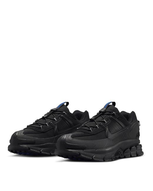 Nike Black Vomero Roam Low Trainers for men