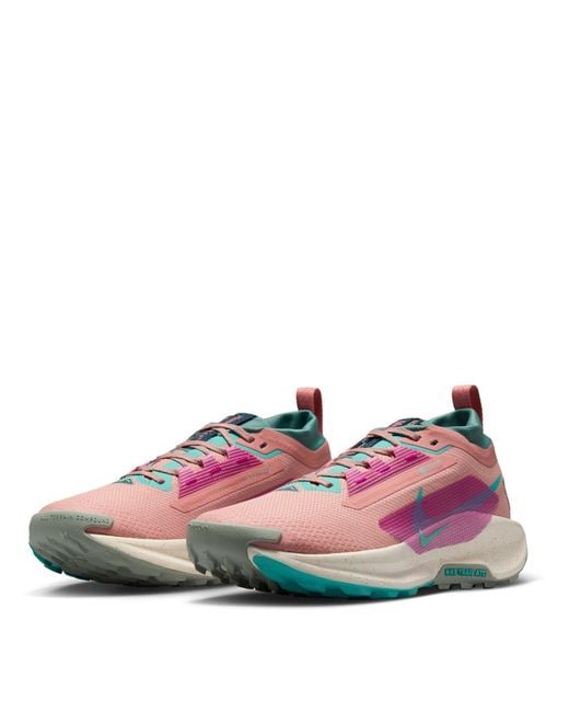 Nike Pink Pegasus Trail 5 Gore-Tex Running Shoes