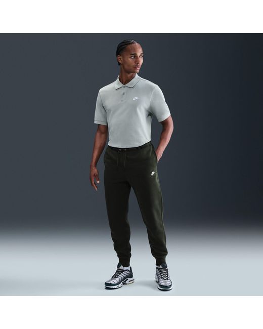 Nike Green Sportswear Club Fleece Jogging Pants for men