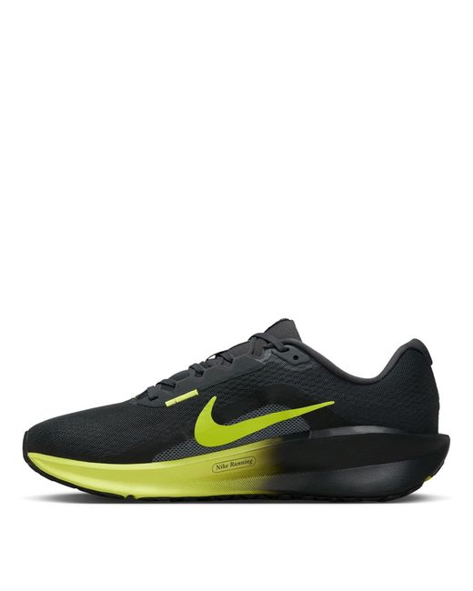 Nike Green Downshifter 13 for men