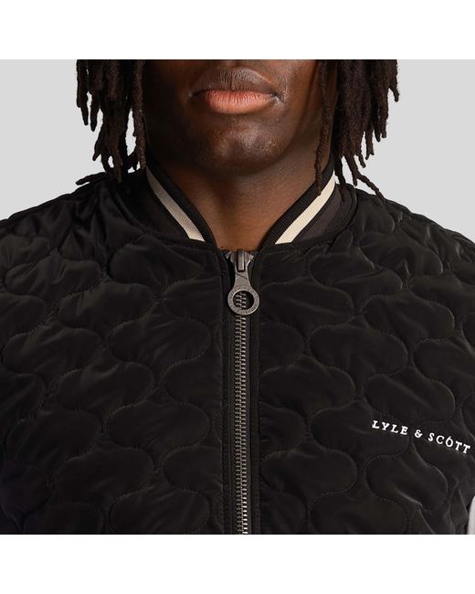 Lyle & Scott Black Quilted Gilet for men