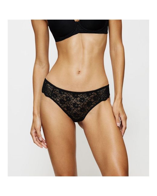 Triumph Black Thong