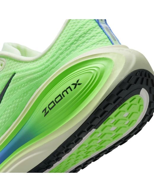 Nike Green Vomero Plus Road Running Shoes for men