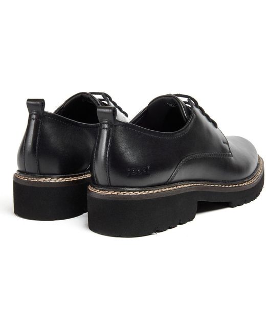 Pod Black Kris Shoe
