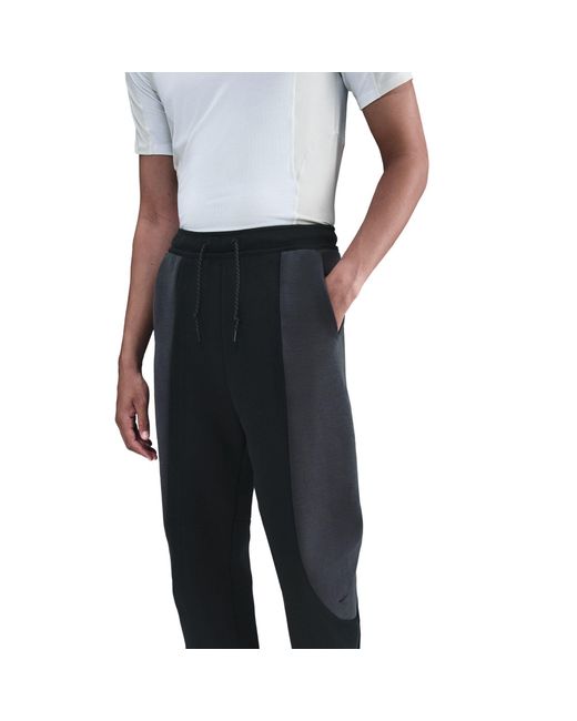Nike Black Closed Hem Tracksuit Joggers for men