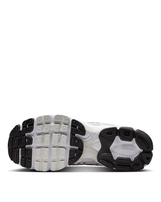 Nike White Air Max Moto 2K