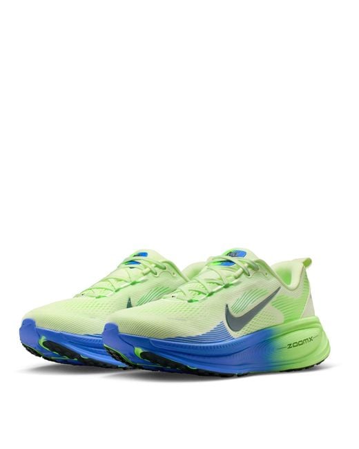 Nike Green Vomero 18 Running Shoes for men