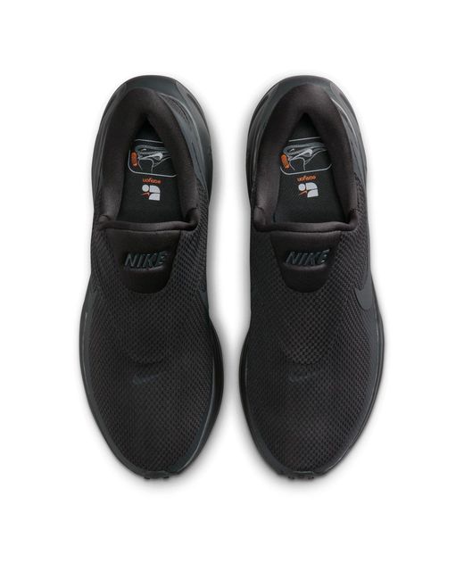 Nike Black Revolution 8 Easyon Running Shoe for men