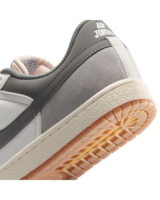 Nike White Low-Top Trainers for men