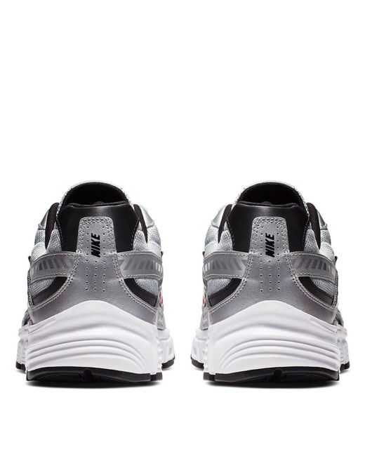 Nike Gray Initiator Running Shoes for men