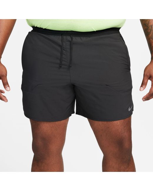 Nike Black Stride 7In Short for men