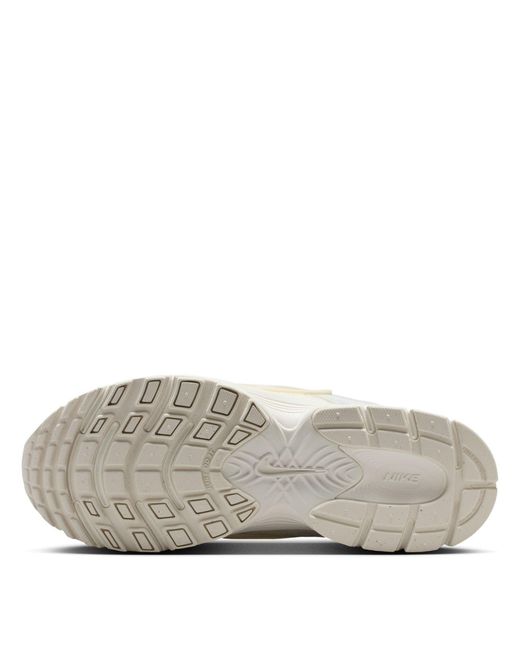 Nike White V5 Rnr