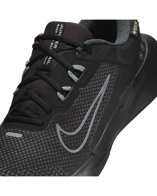 Nike Black Off-Road Trail Running Shoes for men