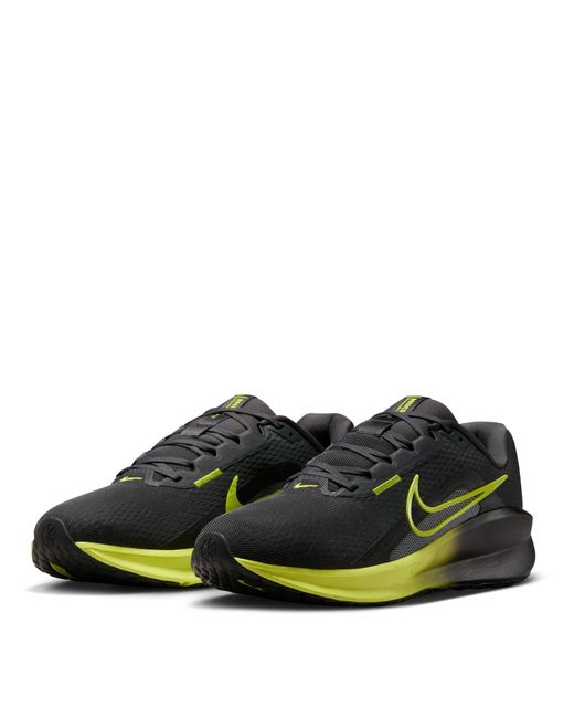 Nike Green Downshifter 13 for men