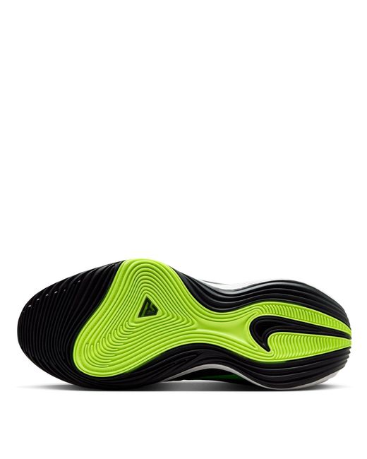 Nike Green Basketball Trainers for men