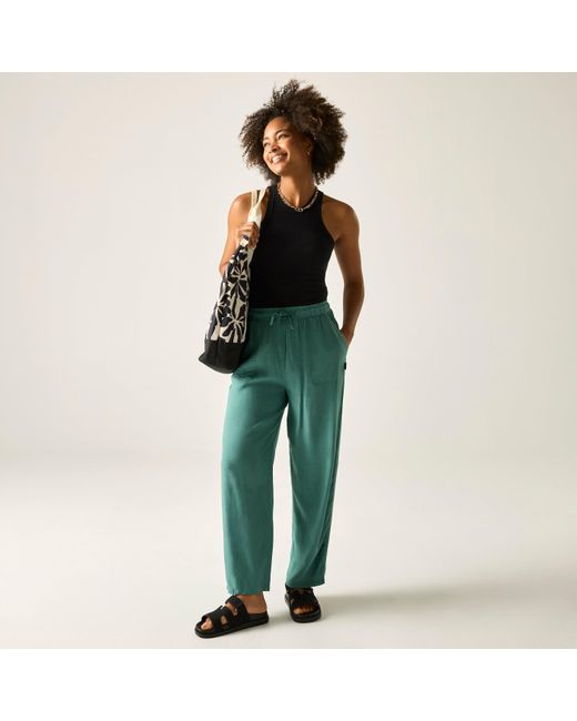 Regatta Green Elbrie Lightweight Trousers