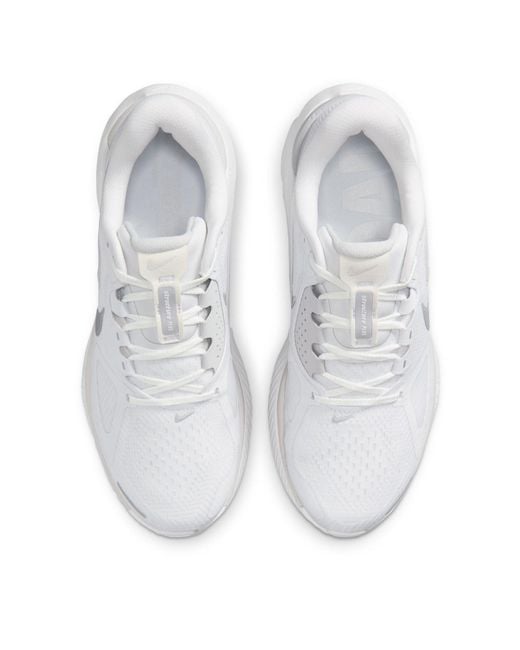 Nike White Everyday Running Shoes