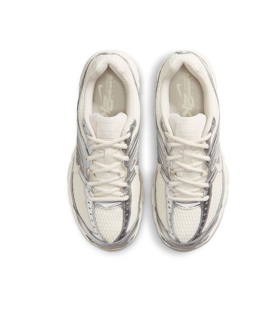 Nike White Air Max Moto 2K