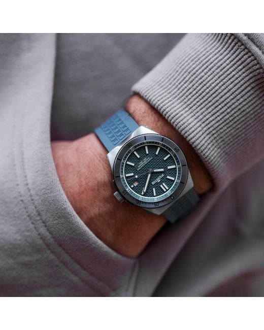 Fortis Gray Marinemaster Automatic Stainless Steel 300M Water Resistant Auto Analogue Watch for men