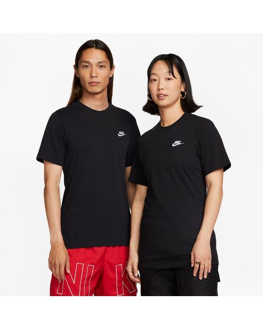 Nike Black Sportswear Club T-Shirt for men