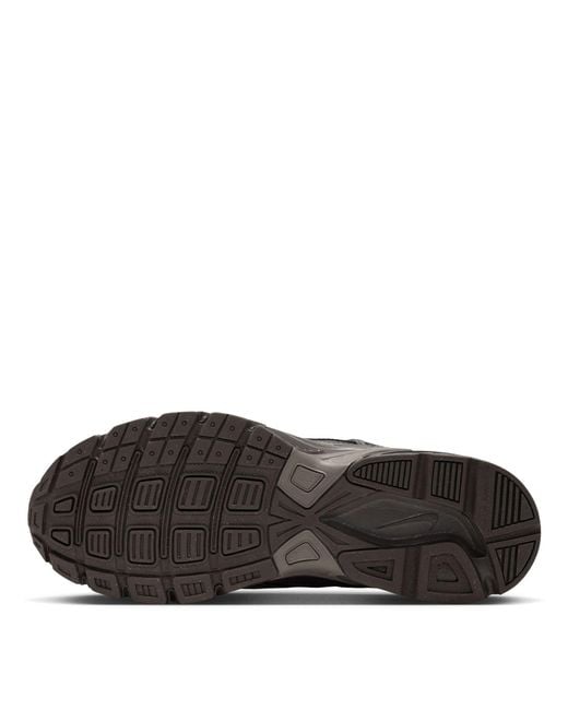 Nike Brown Initiator Running Shoe