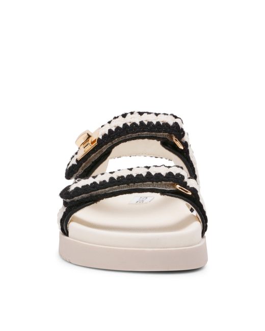 Steve Madden White Flat Sandal
