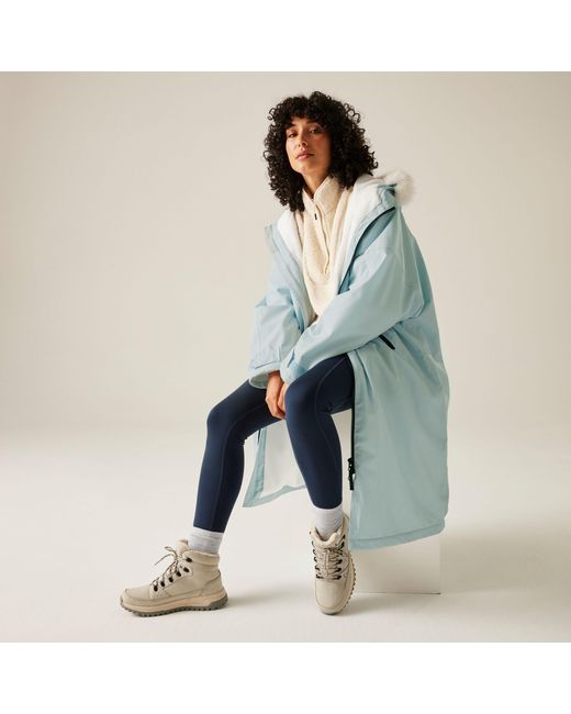 Regatta Blue Adults Waterproof Quick-Drying Fleece-Lined Changing Robe