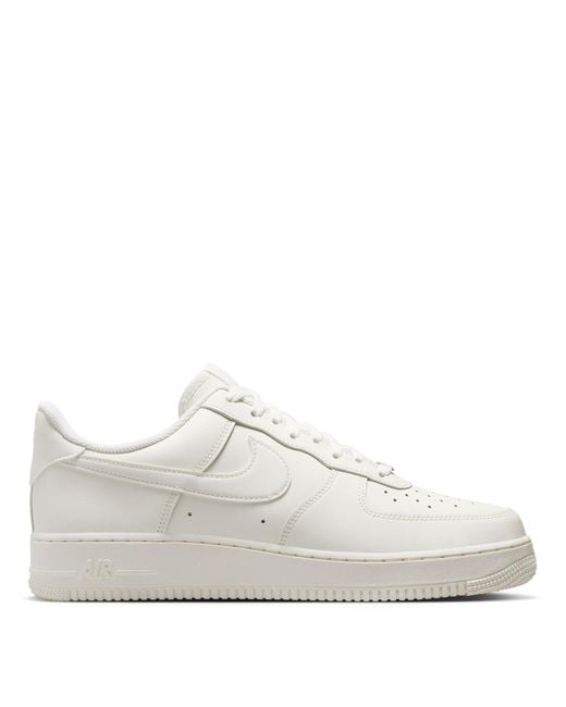 Nike White Air Force 1 07 Shoes for men